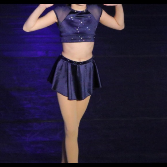 Child Competition Solo Costume - Picture 2 of 6